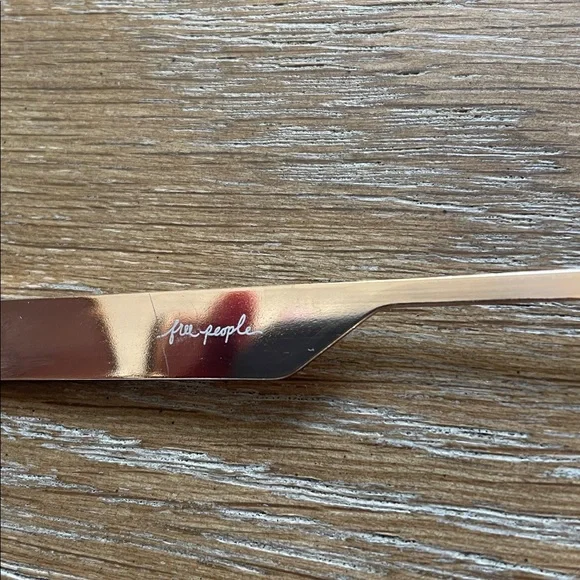 Free people Women's Gold Frame Brown Gradient Lens Sunglasses - Picture 3 of 5